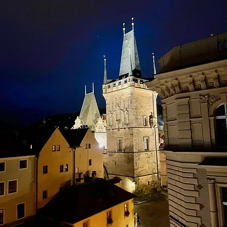 Charles Bridge Heritage Suites By Salvator Hotels-3