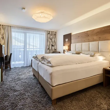 VALARA - Alpine Art Hotel-3