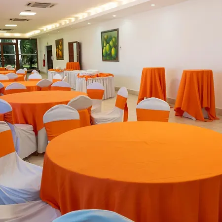 Best Western Las Mercedes Airport-2