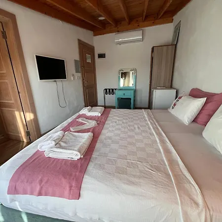 Alacati Asmali Konak Hotel-3
