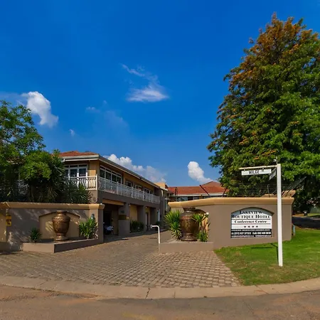 Lakeview Boutique Hotel & Conference Center-2