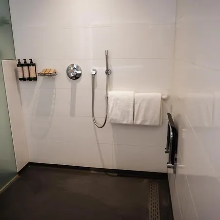 Van Der Valk Hotel Veenendaal-3