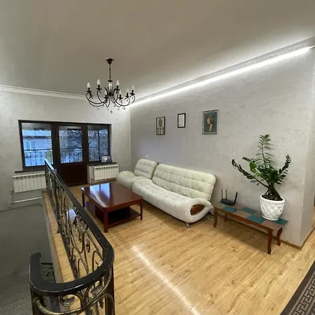 Little Shangri-La-3