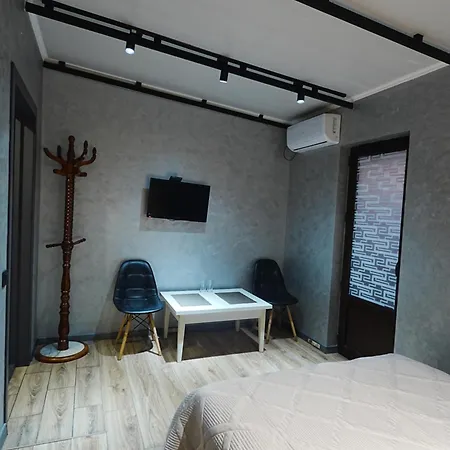 Little Shangri-La-2