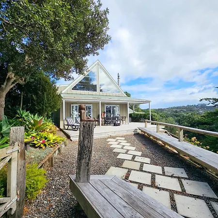 Viewpoint - Stay Waiheke-3