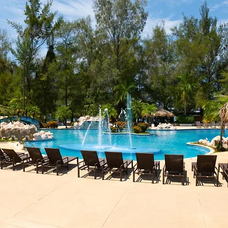 La Ensenada Beach Resort-2