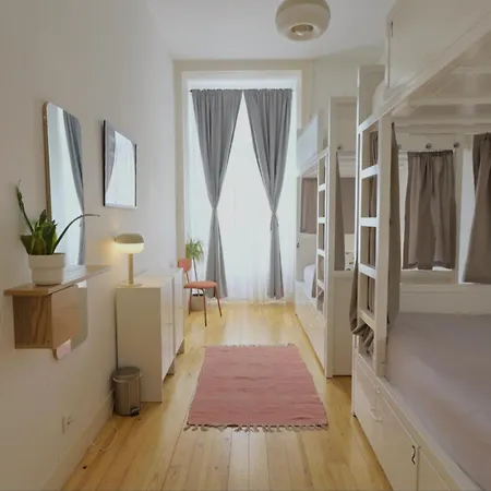 Lisbon Lounge Hostel-2