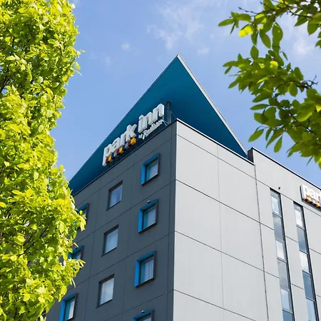 Park Inn By Radisson Vilnius Airport Hotel & Conference Centre-3