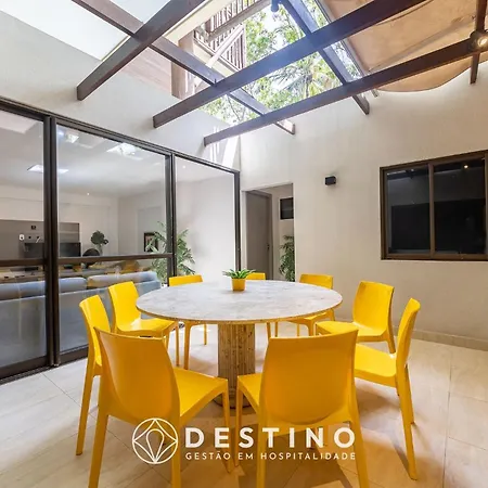 Barra Bali A Beira-Mar, Piscina, Praia E 4 Quartos | Ate 12 Pessoas | Terreo | Destino Bsm 002-2