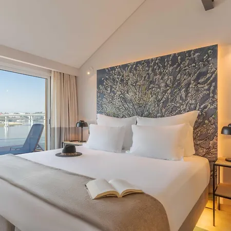 Pestana Douro Riverside - Preferred Hotels & Resorts, Lifestyle-3