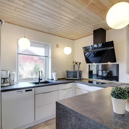 Holiday Home Partenij - 1Km From The Sea By Interhome-3