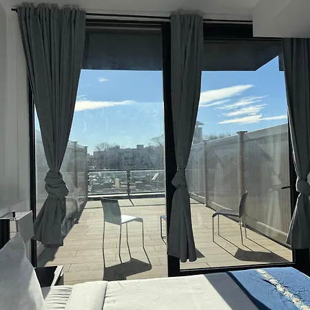 Nova Hotel Brooklyn-3