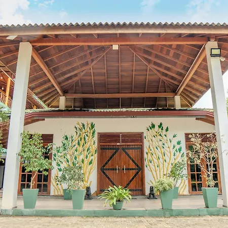 Flamingo Lake Resort Tissamaharama-2