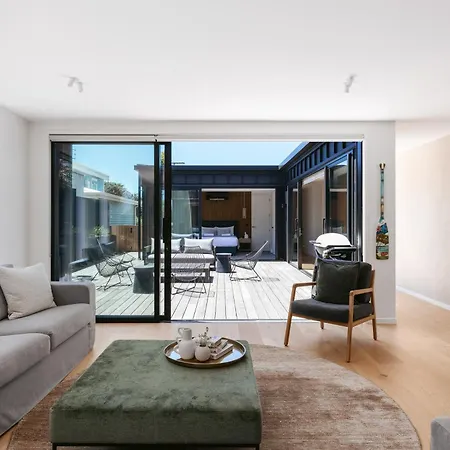 Black Beach House - Mount Maunganui-2