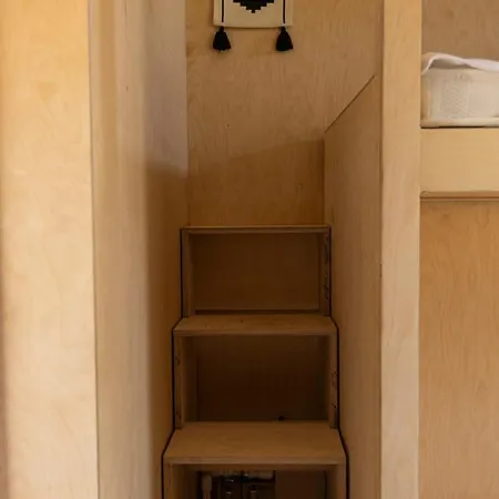 Crazy Growth Youth Hostel-3