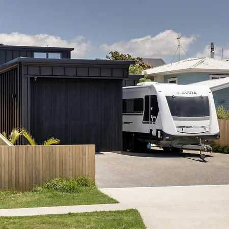 Black Beach House - Mount Maunganui-3