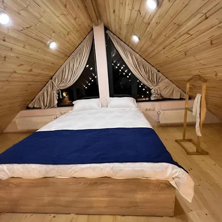 Borjomi Inn Cottages-3