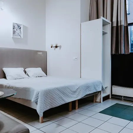 Cozy Suites-3