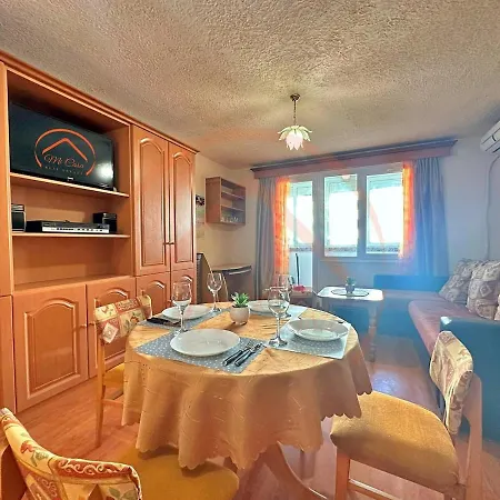 Cozy Studio Near Sea Garden-3