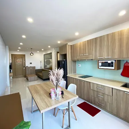 My Khe Beach Ocean Opus Apartments-3