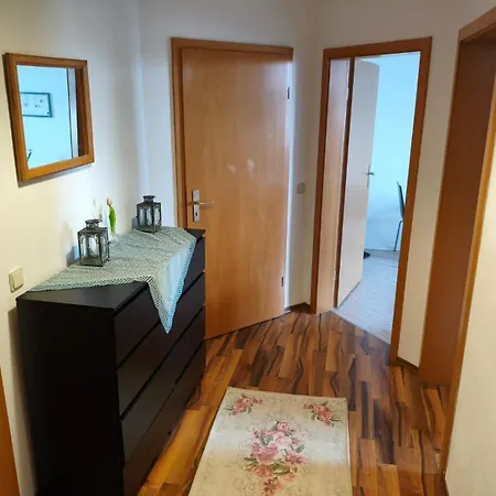 2 Zimmer Wohnung In Ruhiger Lage-3