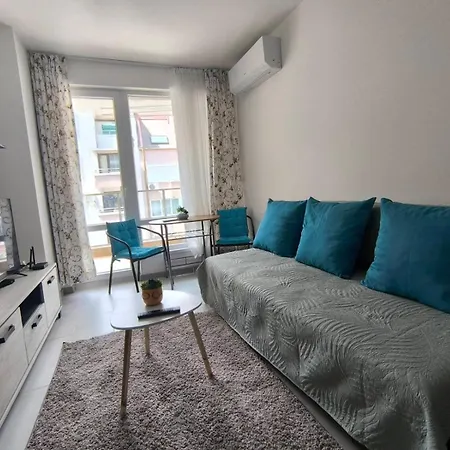 Apartment Oborishte-2