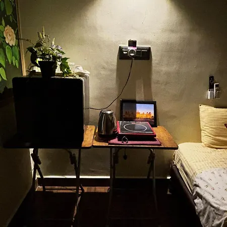 Sihi-2 Bhk Non Ac And Penthouse Ac Rooms-2
