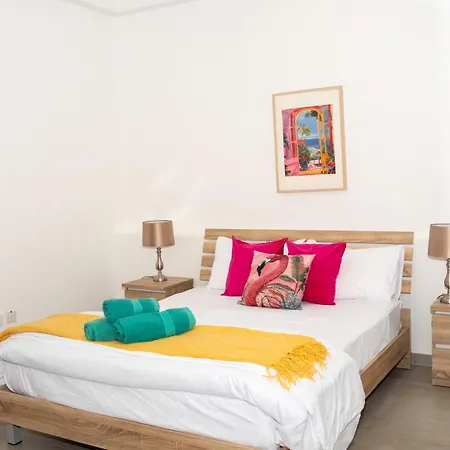Casa Isla Holiday Suites-3