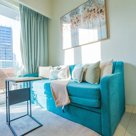 Modern 1Br In Business Bay Balcony Pool Access-3