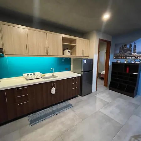 2 Bedroom Service Apartment In Quezon City-2