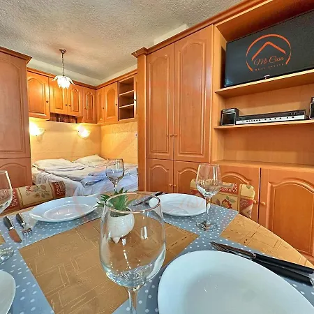Cozy Studio Near Sea Garden-2