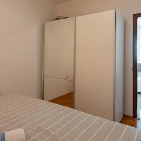 Apartman Max 2 By Villas Guide-3