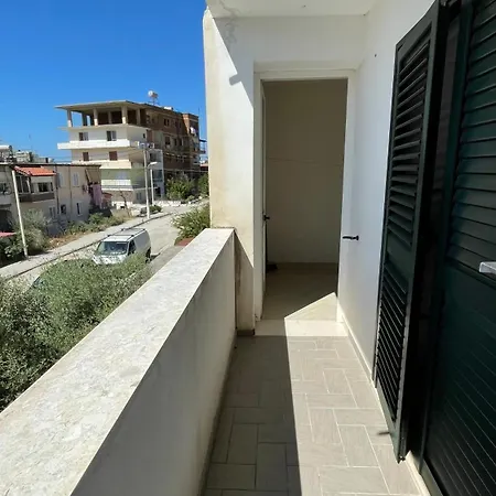 Blue Wave Apartment-2