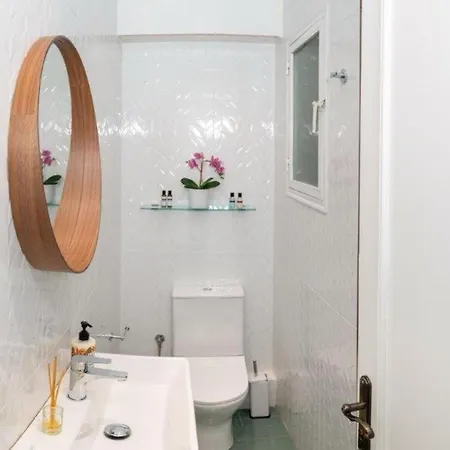 Crown Syntagma Apartment-2