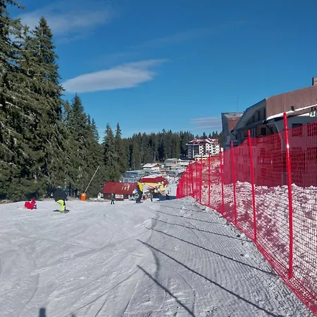 Aпартамент За Гости Ski Dream Grand Monastery-Пампорово-2