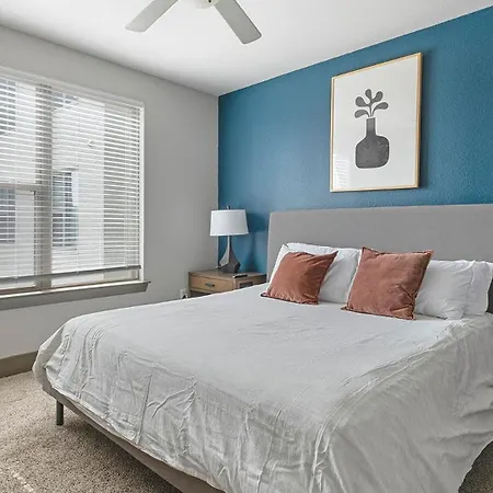 Landing Stunning 1Bd Gym-2