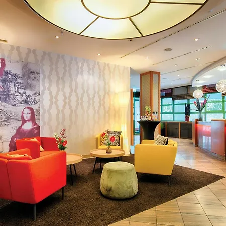 Leonardo Hotel Mannheim City Center-3