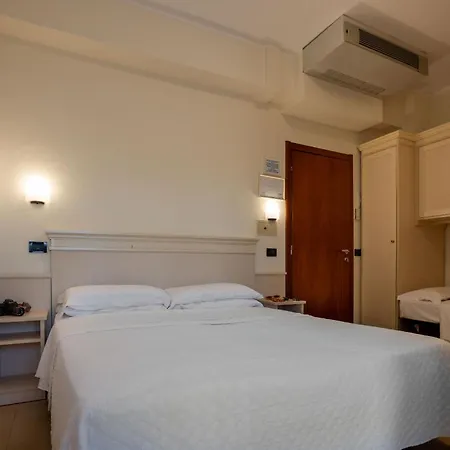 Hotel Zeus-2
