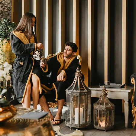 Alpin Garden Luxury Maison & Spa - Adults Retreat-2