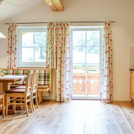 Bauernhof Krahlehen - B&B - Apartments-2