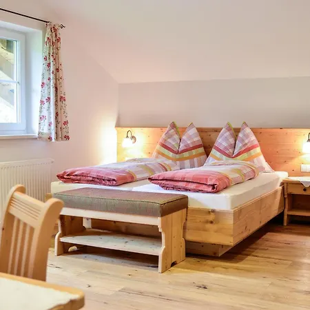 Bauernhof Krahlehen - B&B - Apartments-3