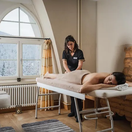 Schloss Hotel&Spa Pontresina-3