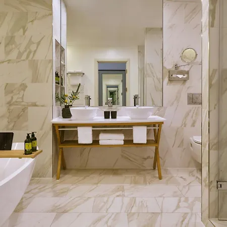 The Posthouse Berlin Potsdamer Platz- Leonardo Limited Edition-3