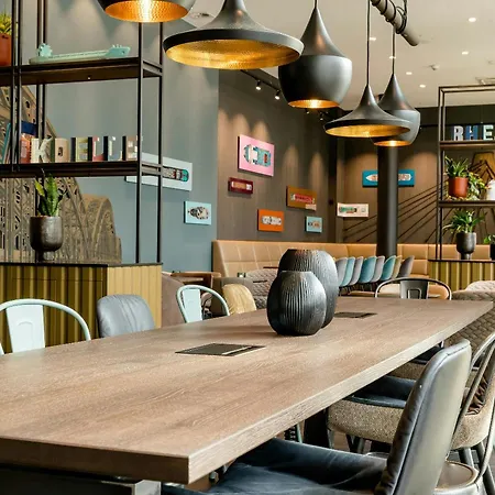 Motel One Köln-Waidmarkt-2
