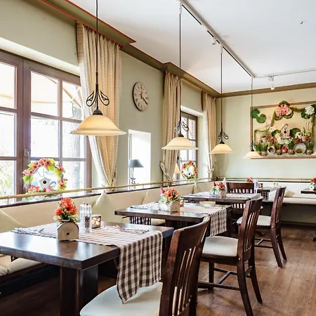 Business & More Boutique Hotel Hamburg-3