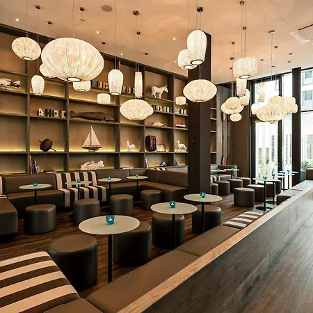 Motel One Bremen-3