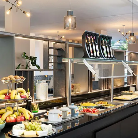 Star Inn Hotel Premium Wien Hauptbahnhof-2