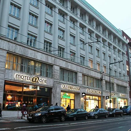 Motel One Prague-Florentinum-3
