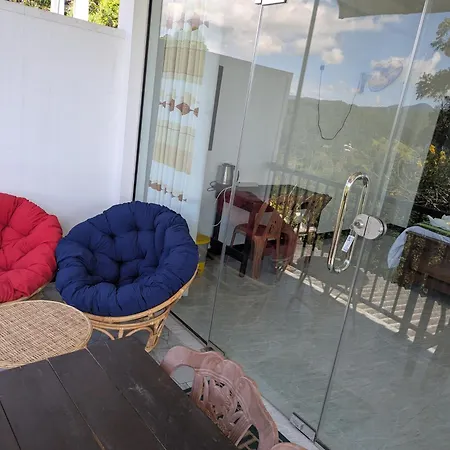 Rock Paradise Homestay-3