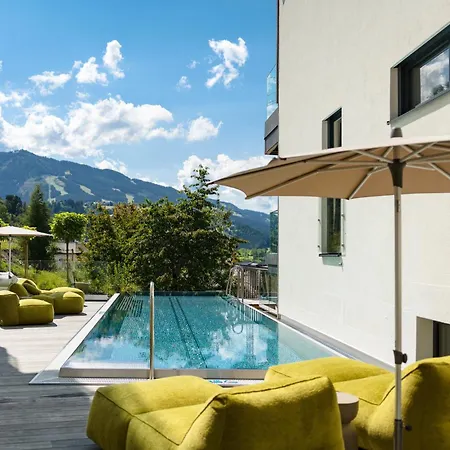 Boutique Aparthotel Chalets Coburg-3